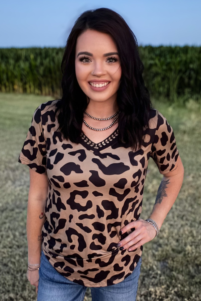 Buckstitch Leopard Top: M