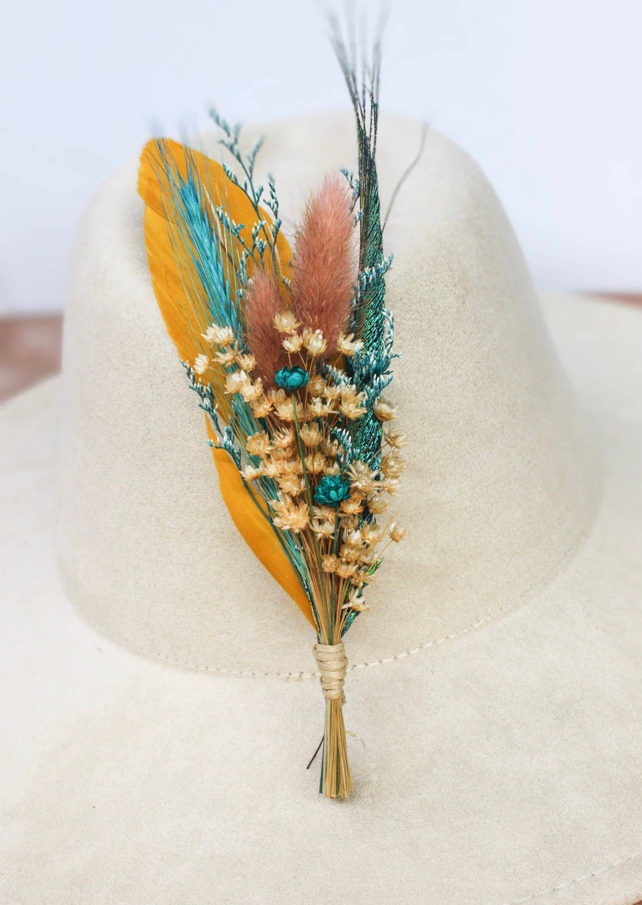 A touch of teal Hat Pin