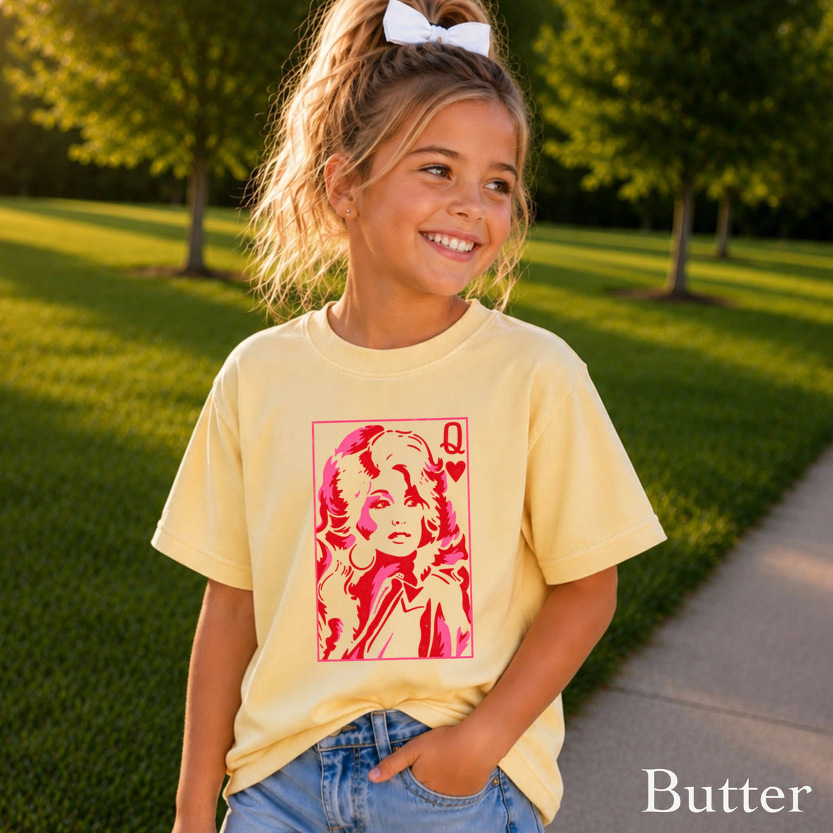 Doll Queen Of Hearts Youth Kids Comfort Color T-Shirt : Pepper / XL (18)