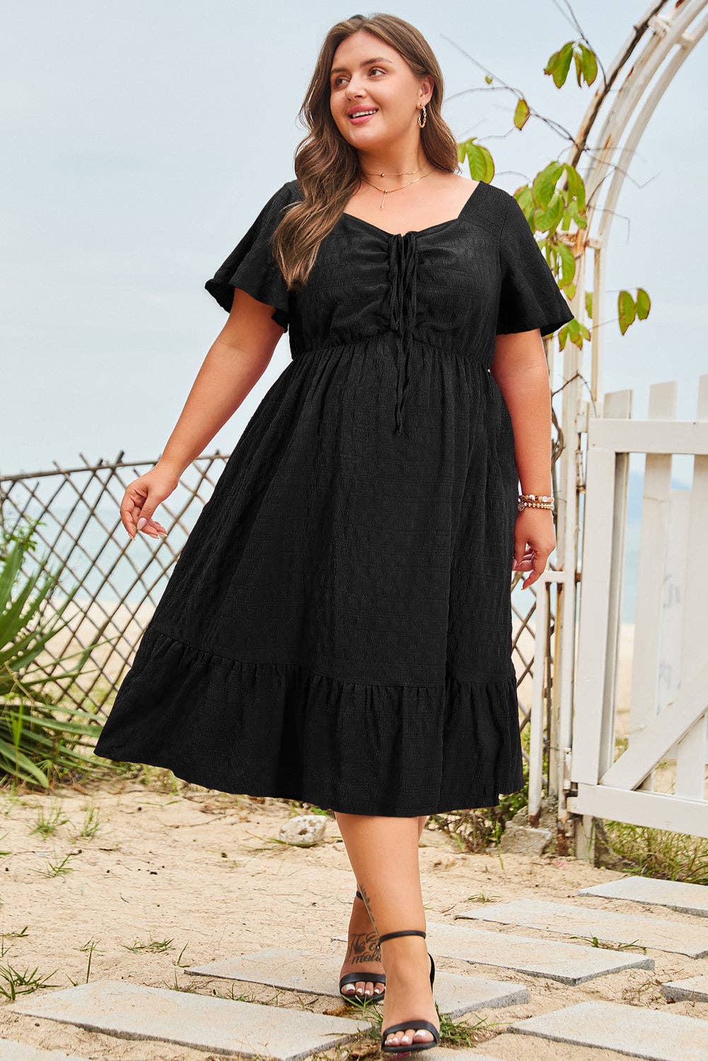 Black Plus Size Short Sleeve Lace-up High Waist Midi Dress: Black / 100%Polyester / 2X