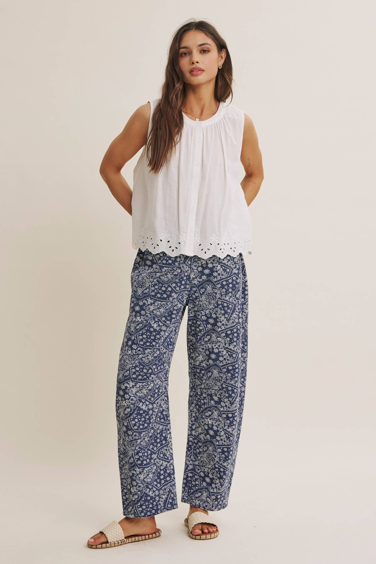 RELAXED PAISLEY BARREL PANTS