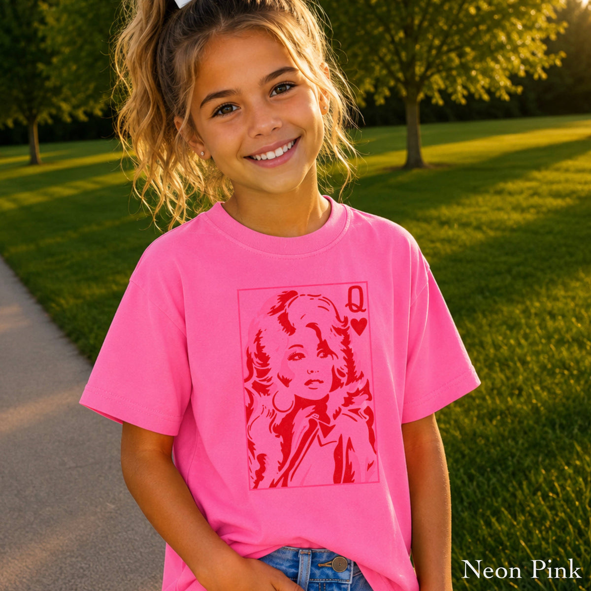 Doll Queen Of Hearts Youth Kids Comfort Color T-Shirt : Pepper / XL (18)