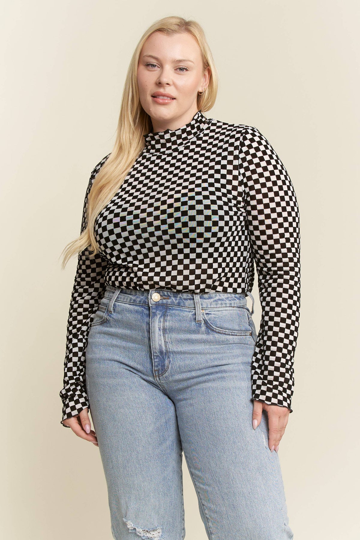 CHECKERED MESH MOCK NECK