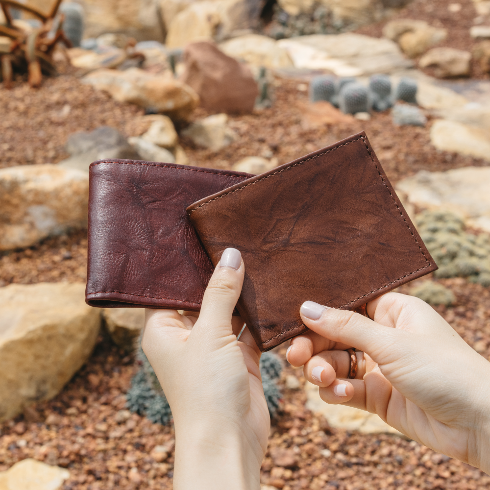 Full-Grain Bifold Wallet Handmade: Brown