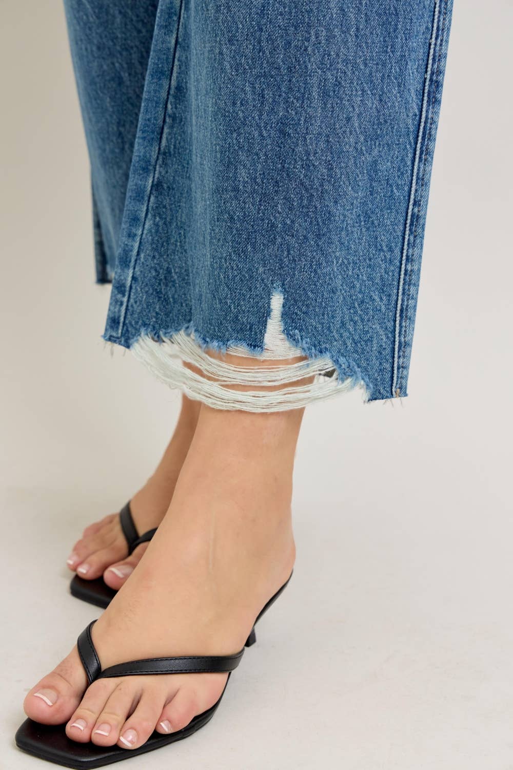 Judy Blue Destroy Hem Crop