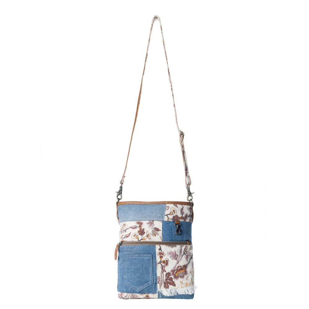 Traverse Shoulder Bag