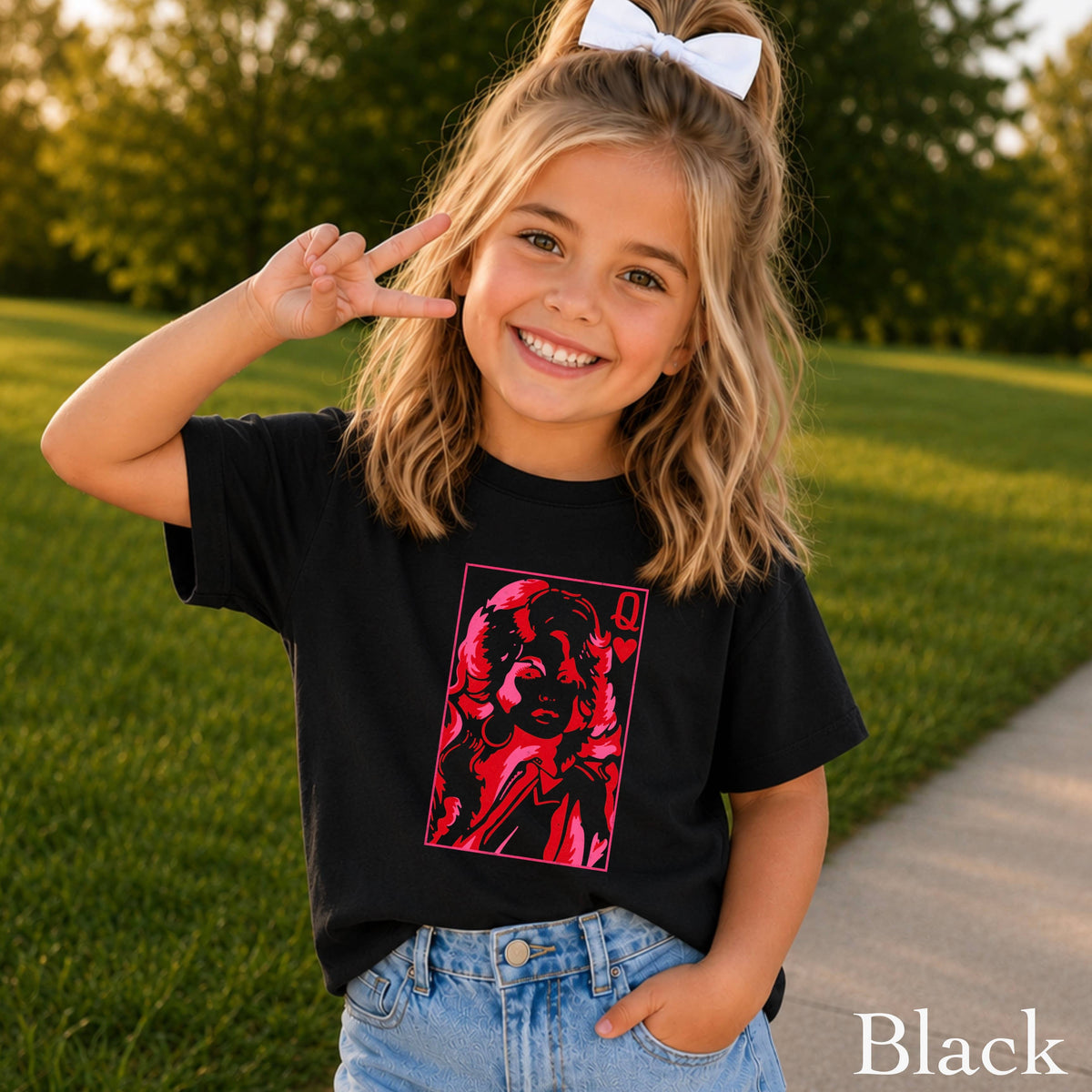 Doll Queen Of Hearts Youth Kids Comfort Color T-Shirt : Pepper / XL (18)