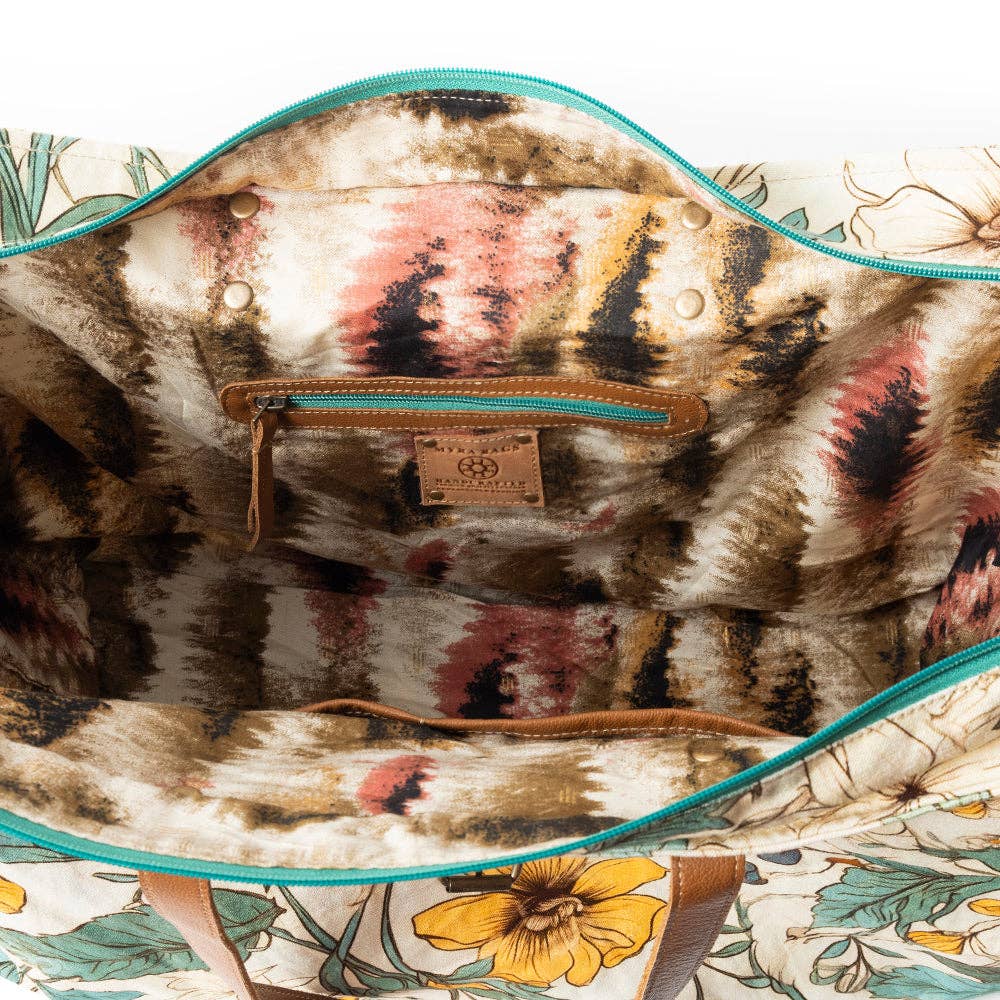 Lovely Florals Weekender Bag in Light Green