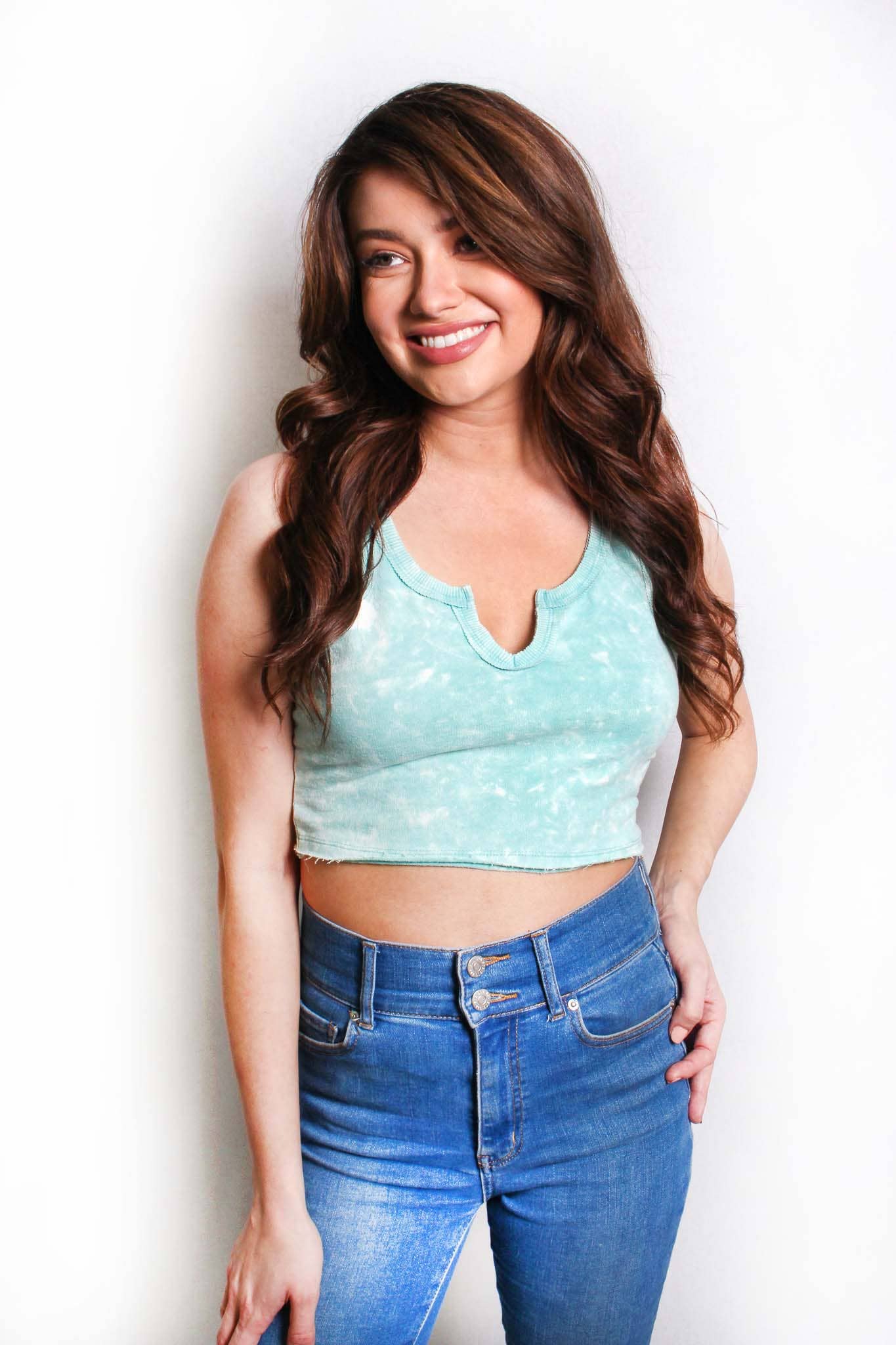 Sleeveless V-Neck Tie Dye Cropped Top