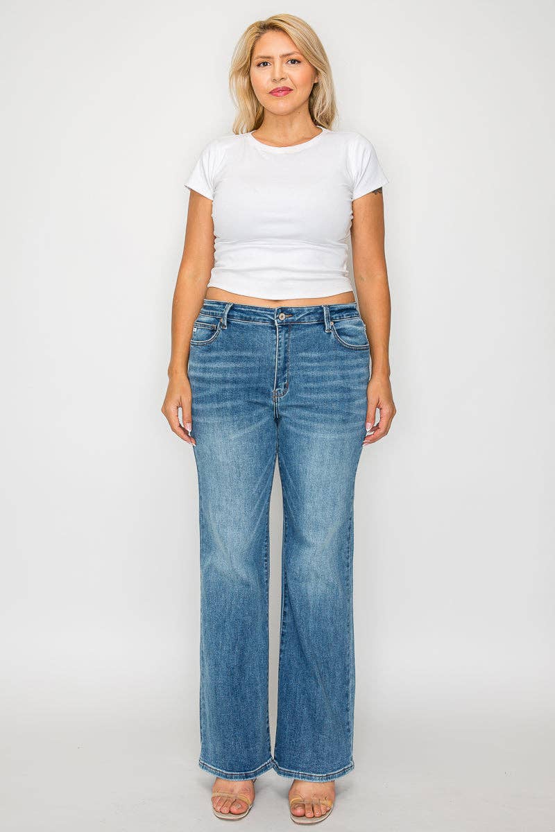 PLUS SIZE MID RISE FLARE LEG