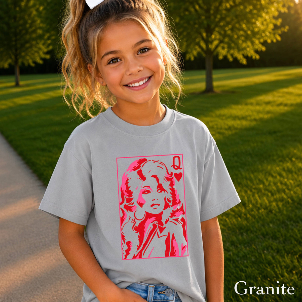 Doll Queen Of Hearts Youth Kids Comfort Color T-Shirt : Pepper / XL (18)