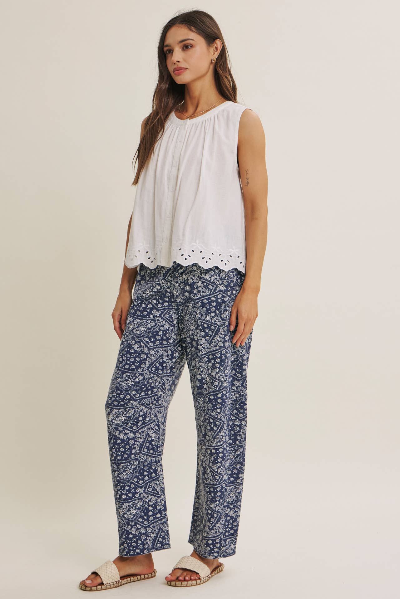 RELAXED PAISLEY BARREL PANTS