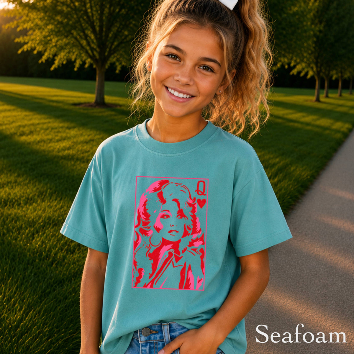 Doll Queen Of Hearts Youth Kids Comfort Color T-Shirt : Pepper / Small (6-8)