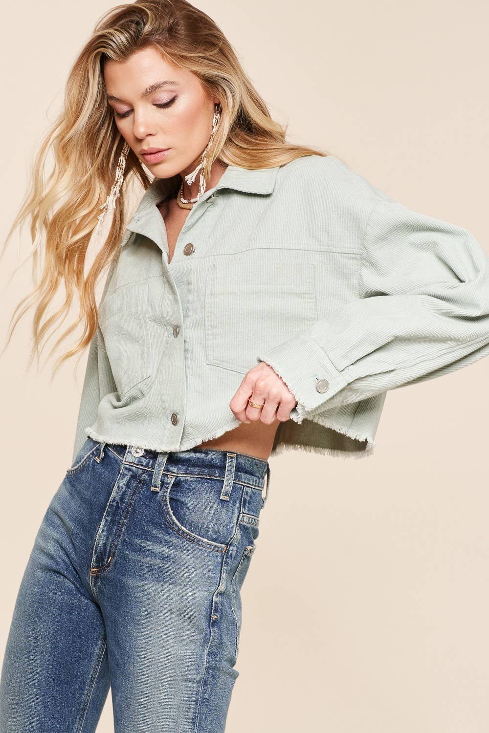 Washed Raw-Edge Hem Corduroy Collared Jacket
