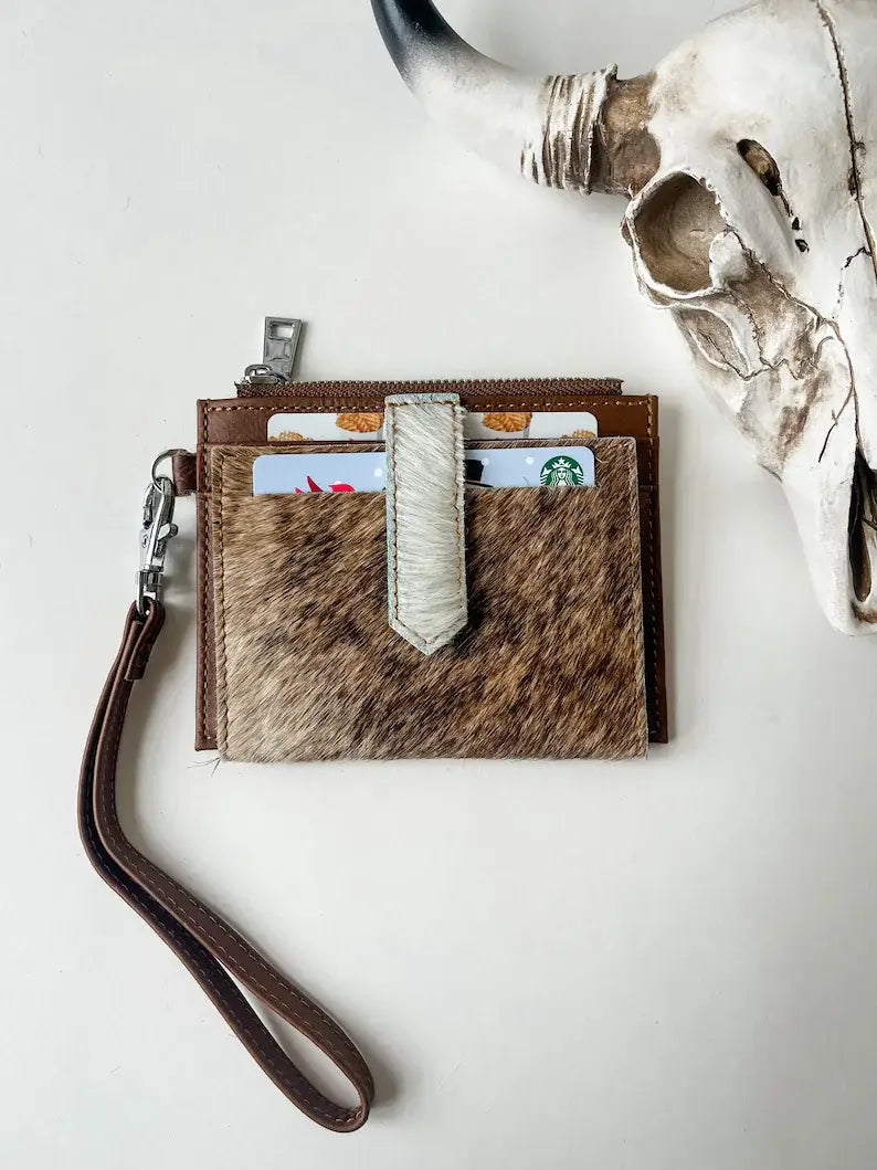 Dakota Wristlet Wallet - Western Cowhide Leather Credit Card: 15 - GOLD SPECS