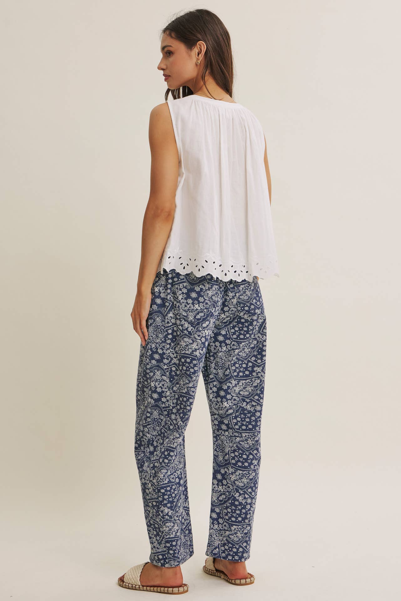 RELAXED PAISLEY BARREL PANTS