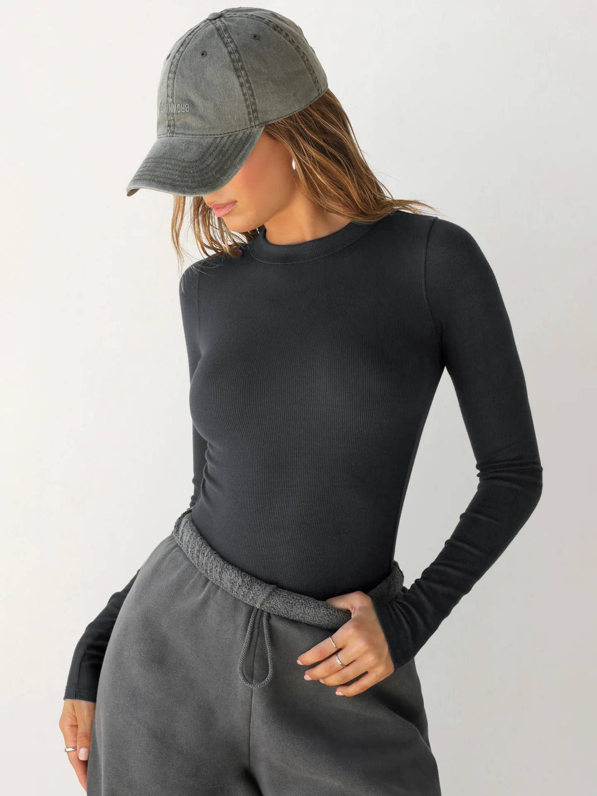 Ribbed Long Sleeve Crop Top: Navy / Missy / L