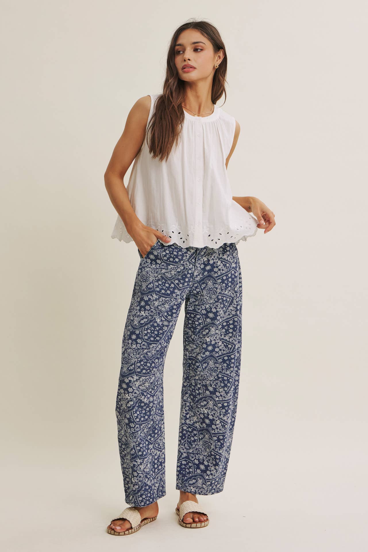 RELAXED PAISLEY BARREL PANTS