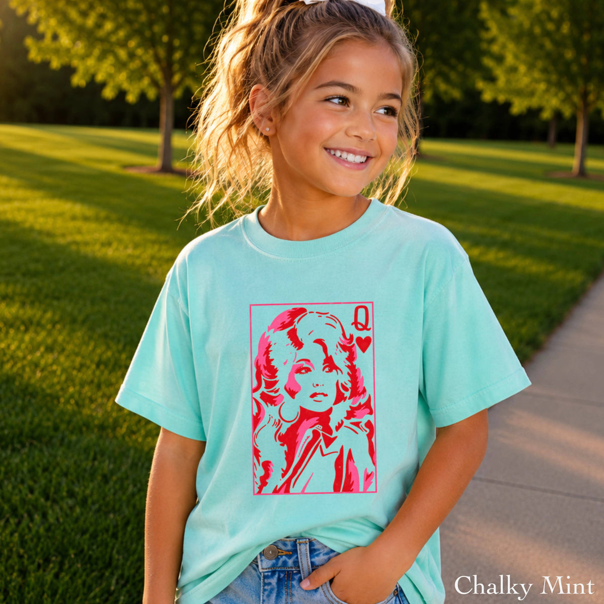 Doll Queen Of Hearts Youth Kids Comfort Color T-Shirt : Pepper / Small (6-8)