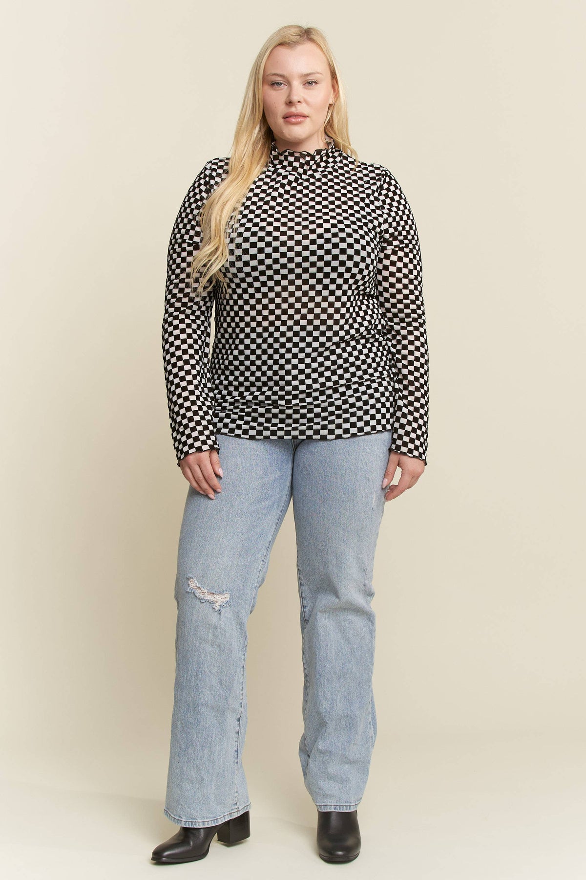CHECKERED MESH MOCK NECK