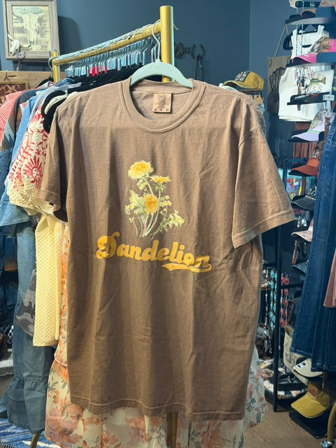 Ella Langley "Dandelion" Tee