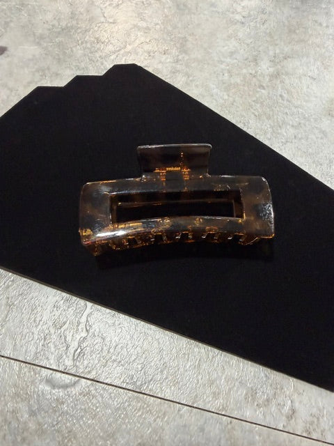Tortoise Shell Claw Clip