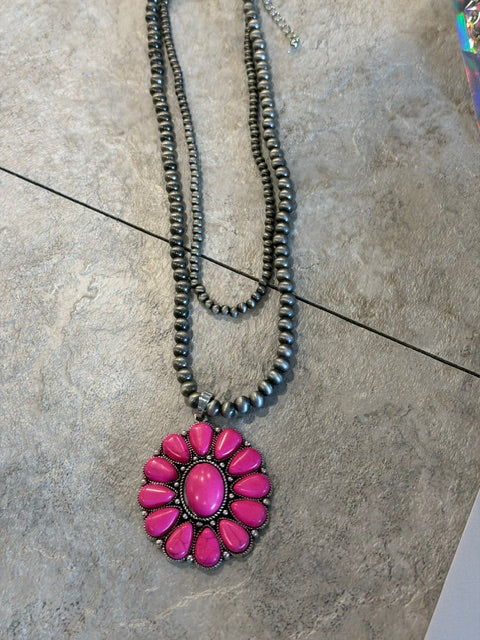 Hot Pink Concho/Navajo Bead