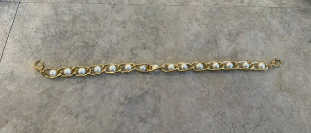 GOLD AND PEARL HAT CHAIN