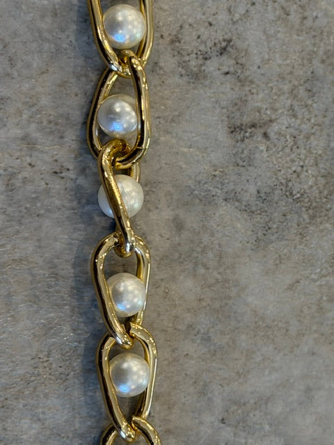 GOLD AND PEARL HAT CHAIN