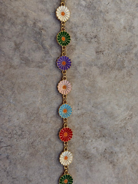 FLOWER HAT CHAIN