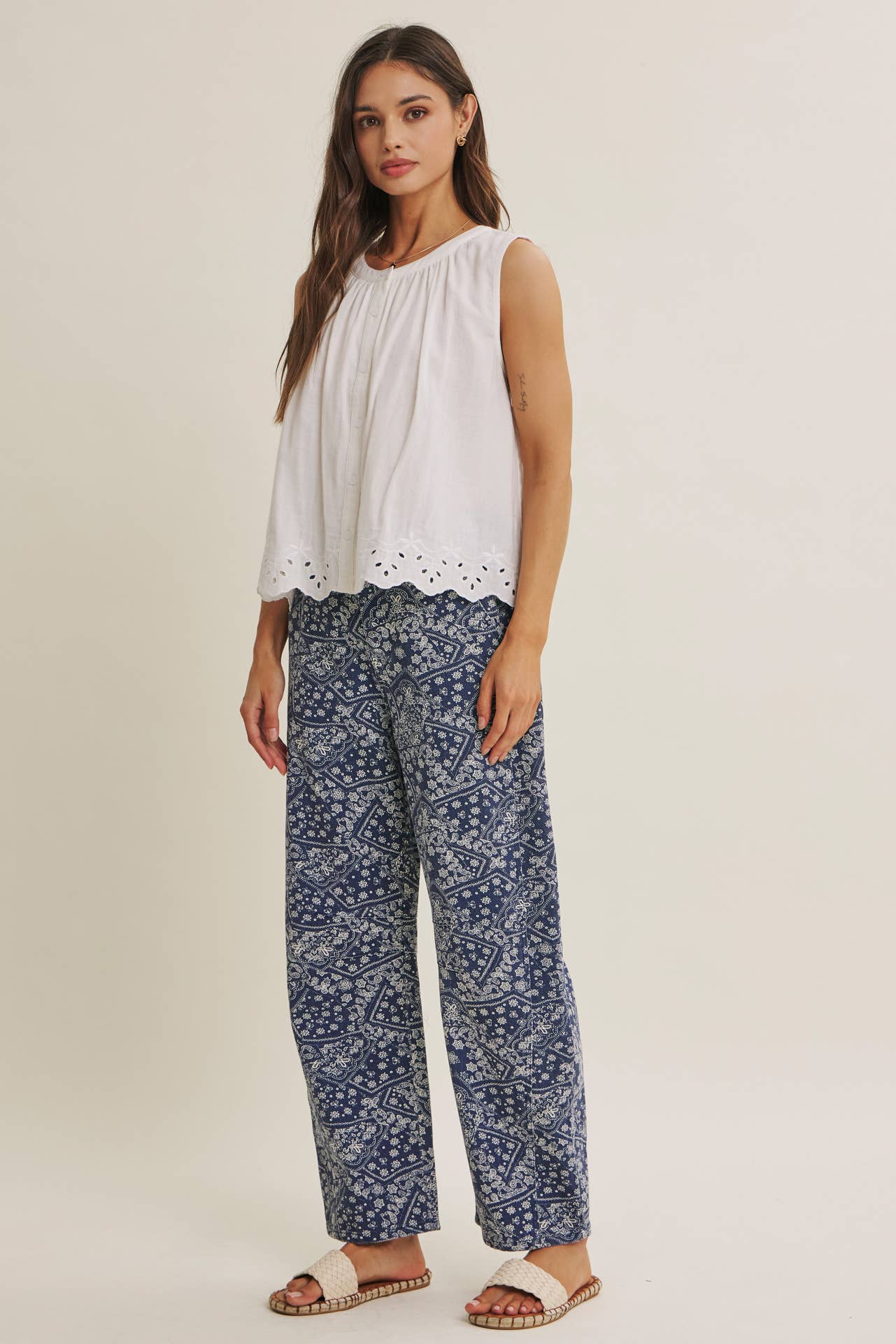 RELAXED PAISLEY BARREL PANTS