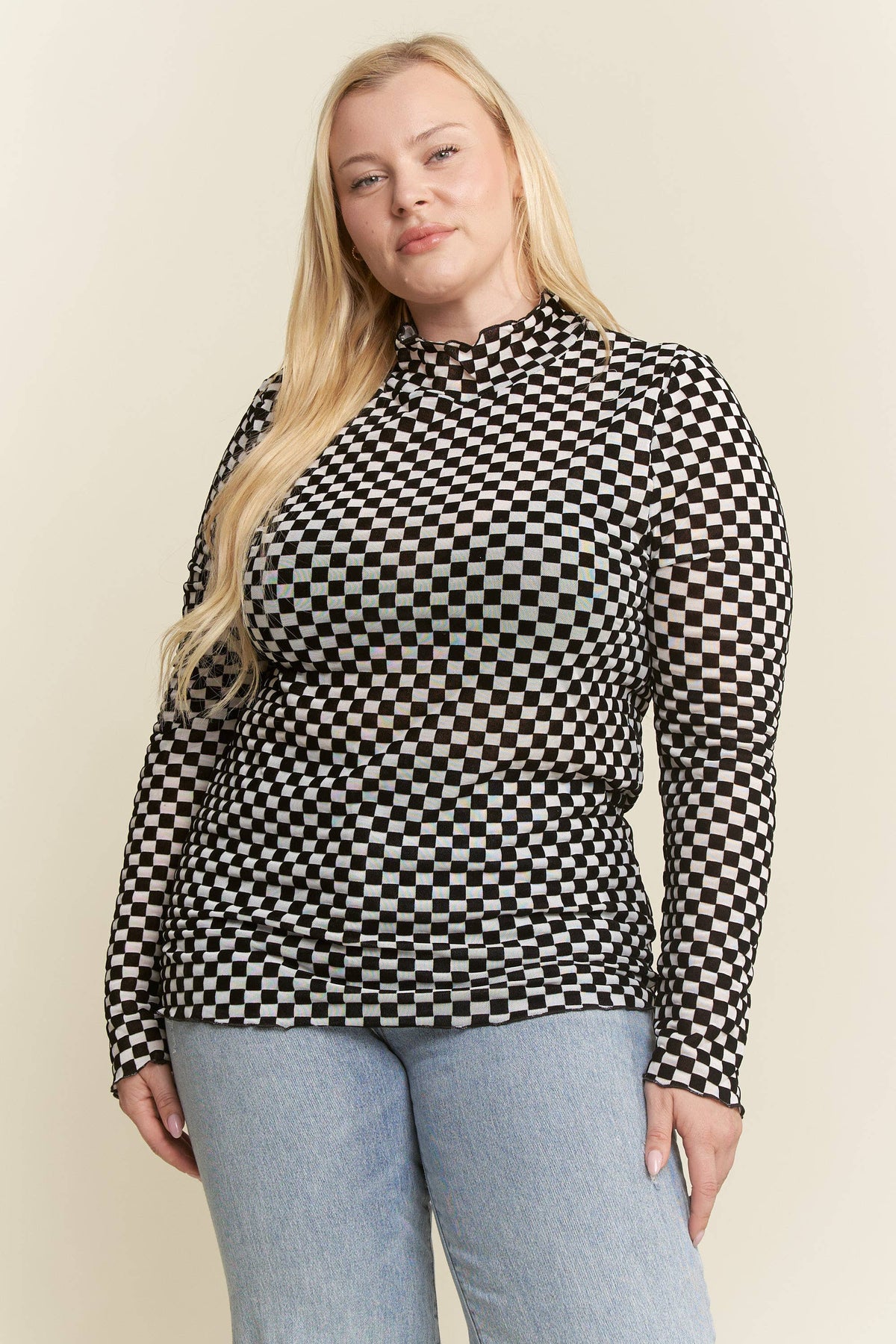 CHECKERED MESH MOCK NECK
