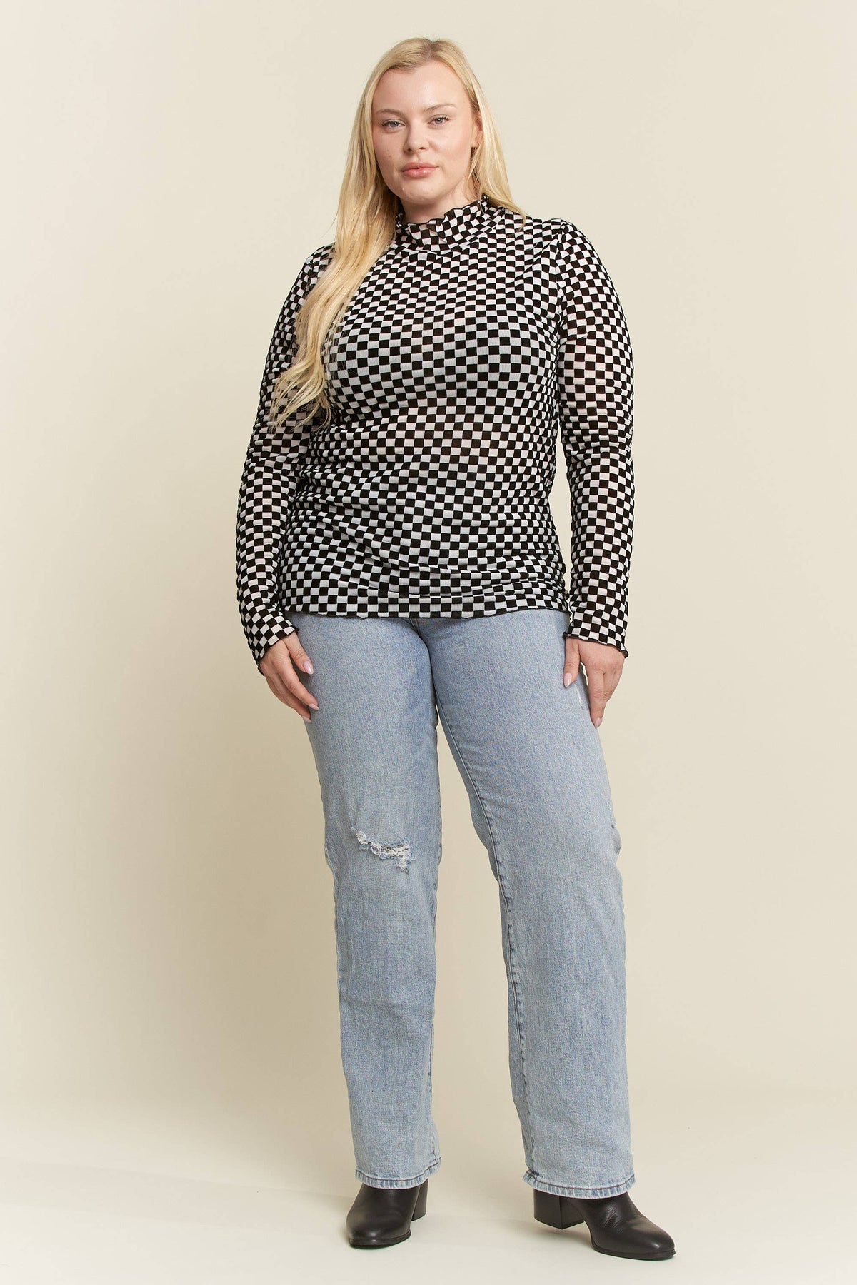 CHECKERED MESH MOCK NECK