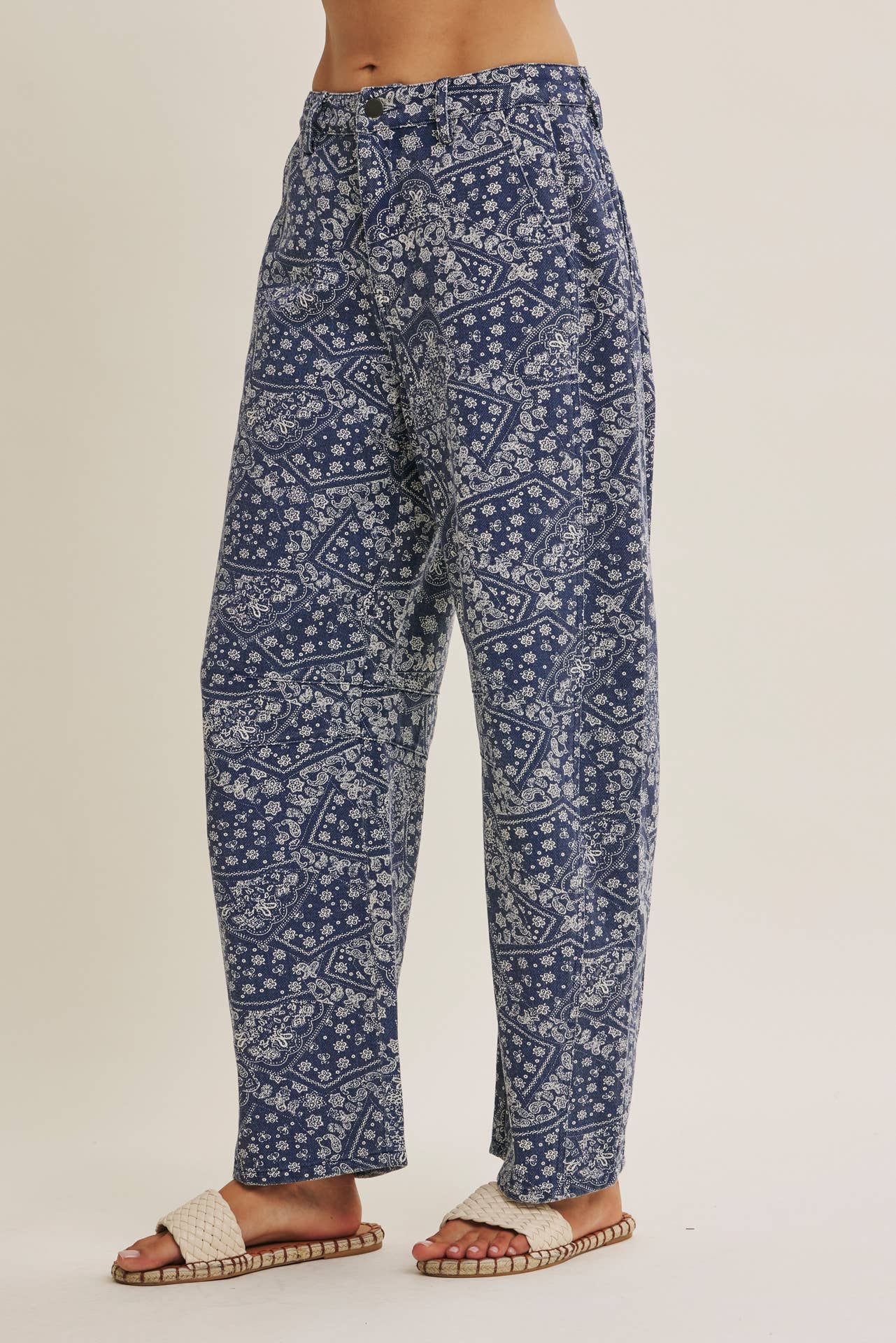 RELAXED PAISLEY BARREL PANTS