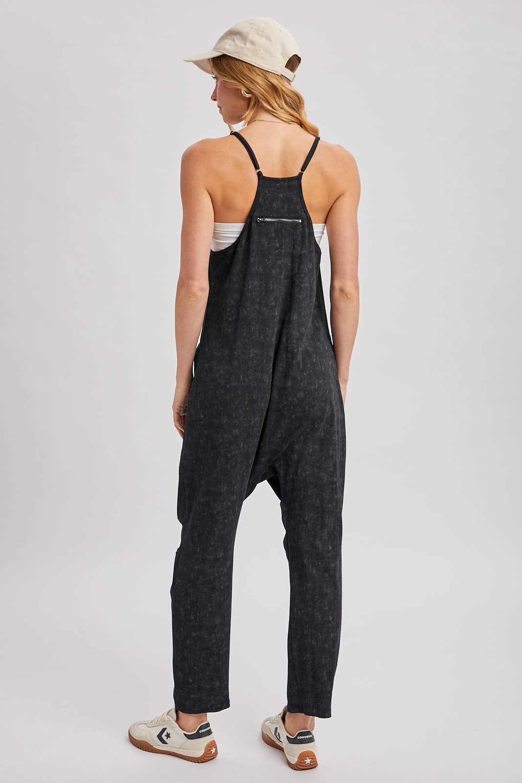 SLEEVELESS JUMPSUIT
