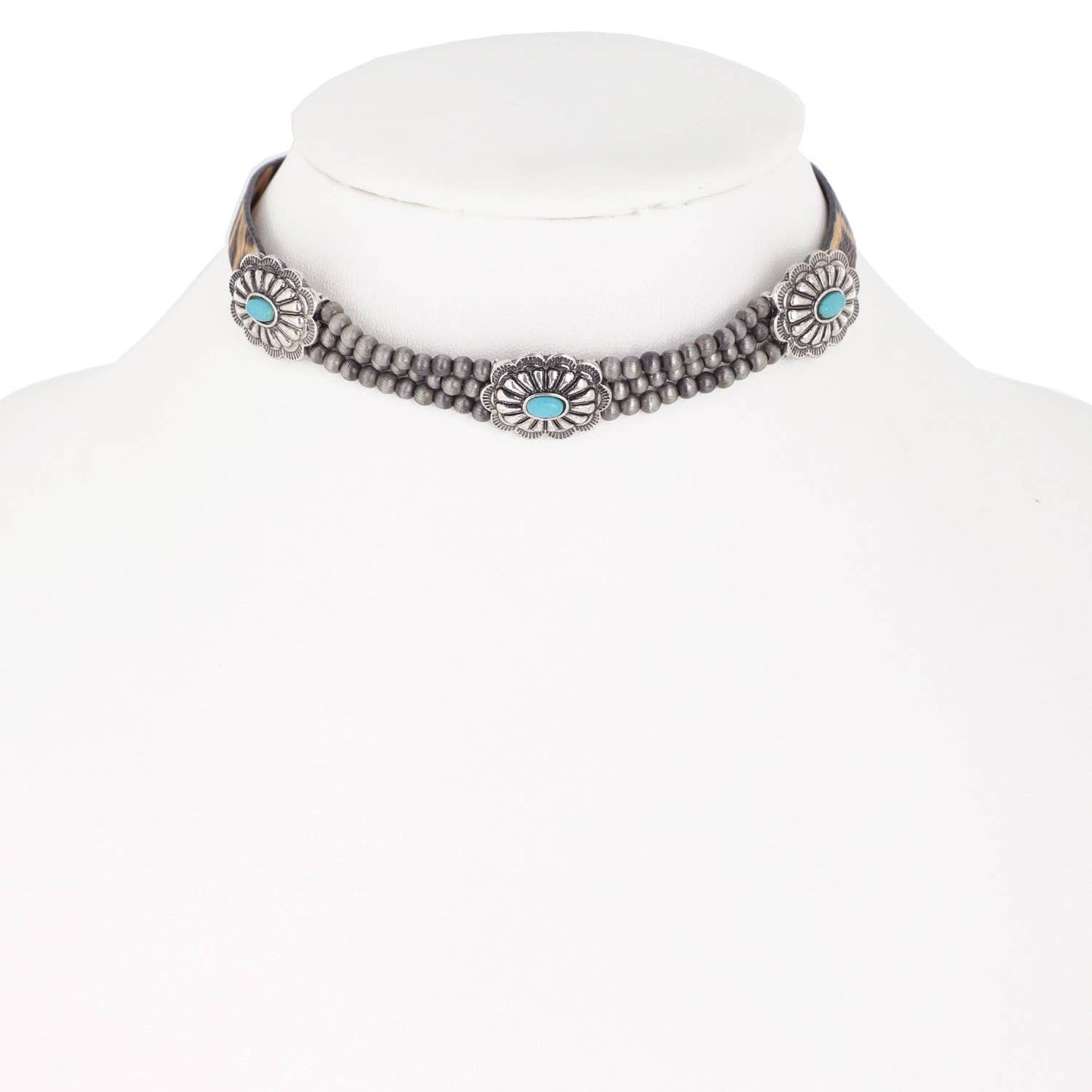 Concho Navajo Pearl Choker