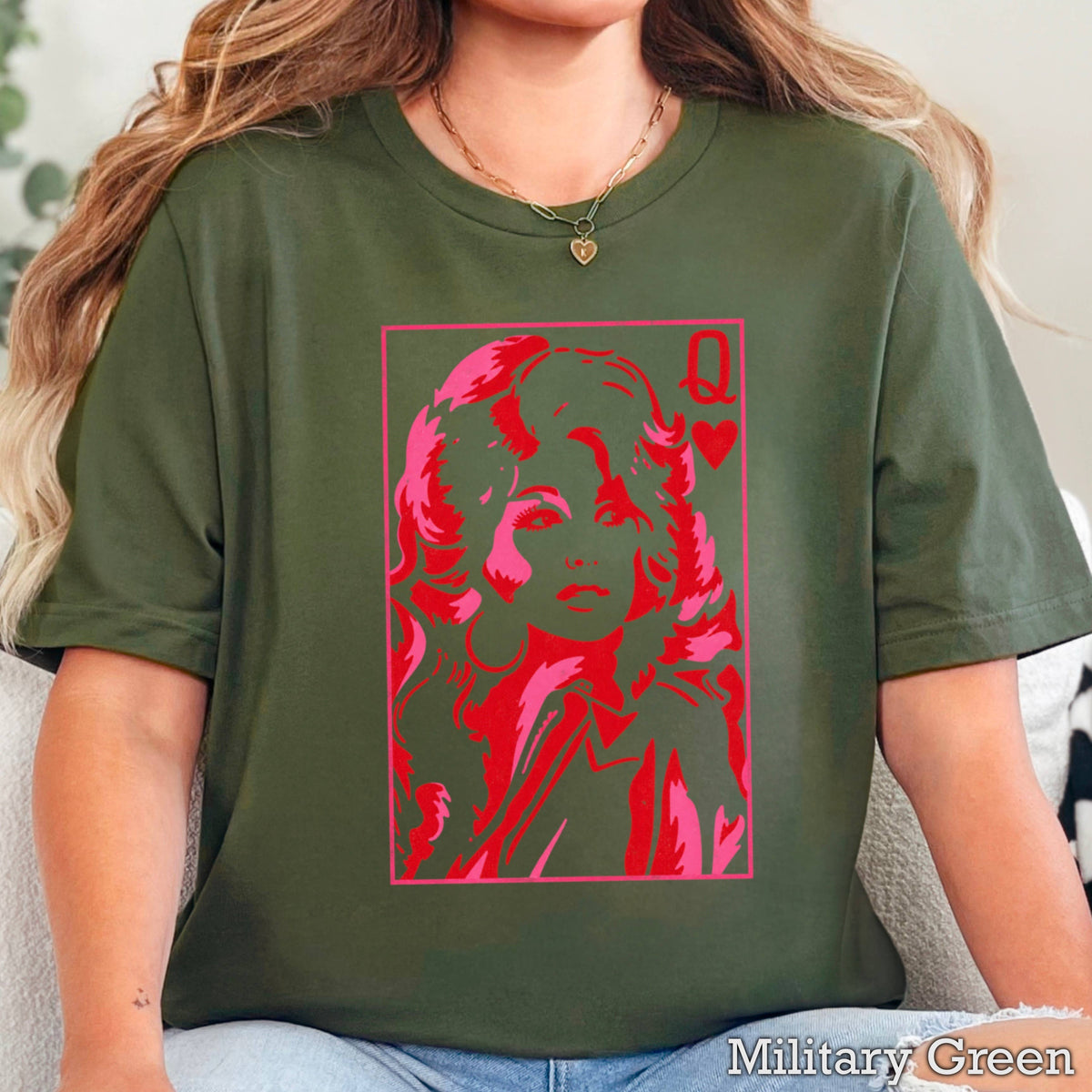 Doll Queen Of Hearts Women’s Graphic T-Shirt | Gildan : White / Large