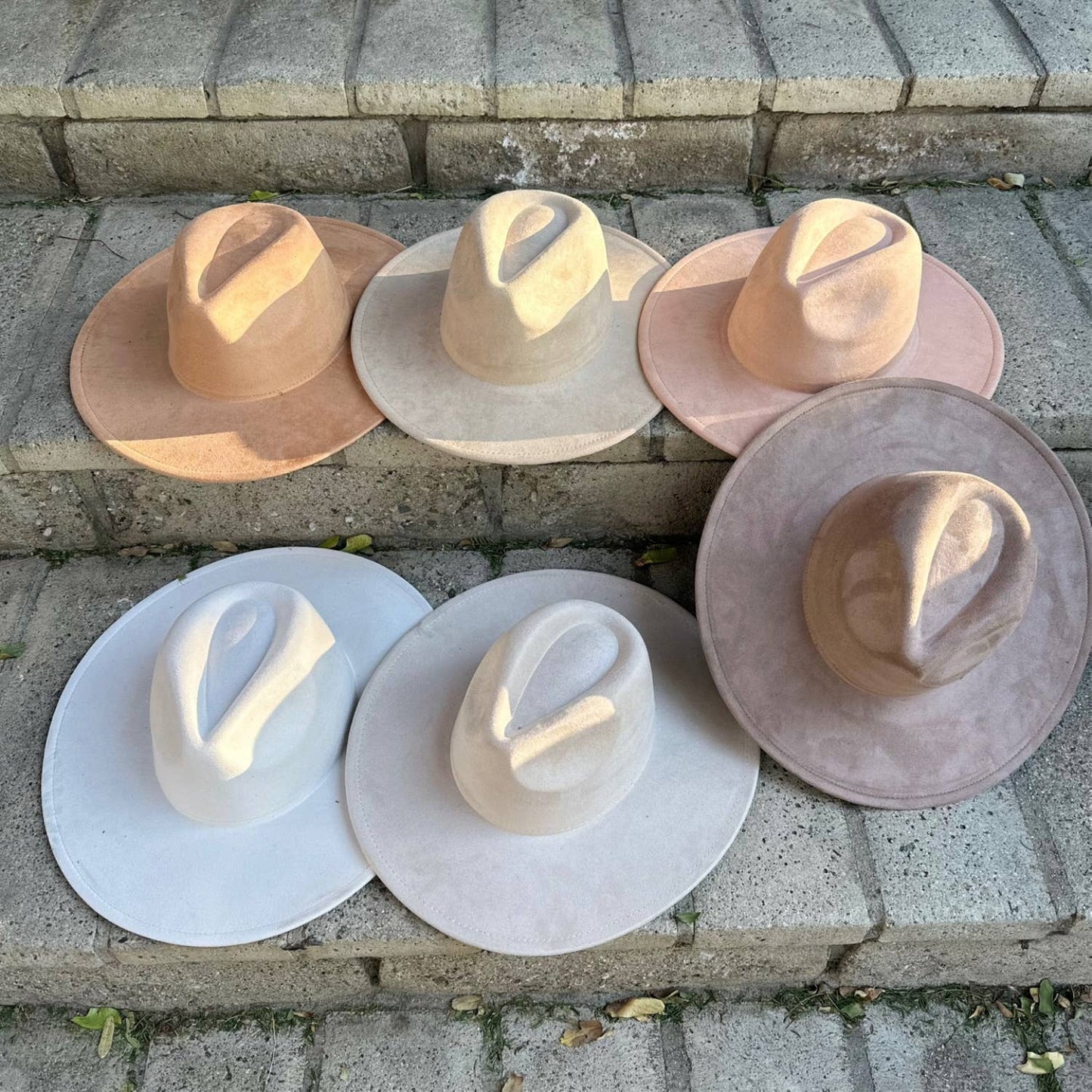 Classic Wide Brim Suede Premium Hat