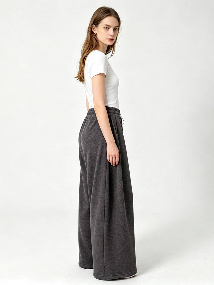 Drawstring wide-leg sweatpants