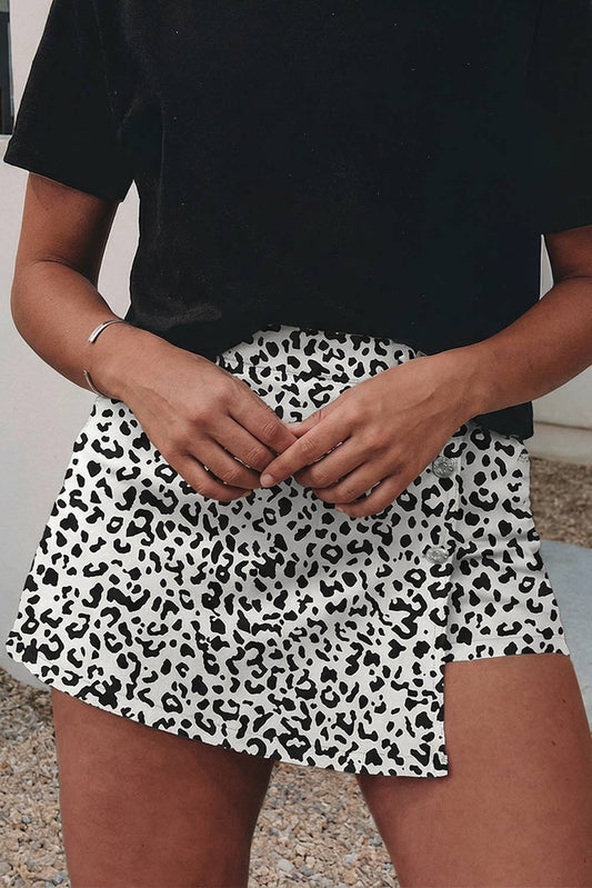 Leopard Print Button Overlap Denim Shorts