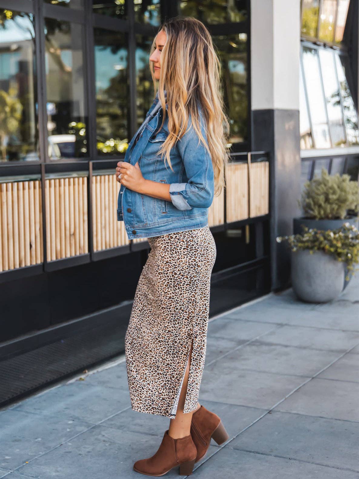 Side Slit Cheetah Skirt-Brown
