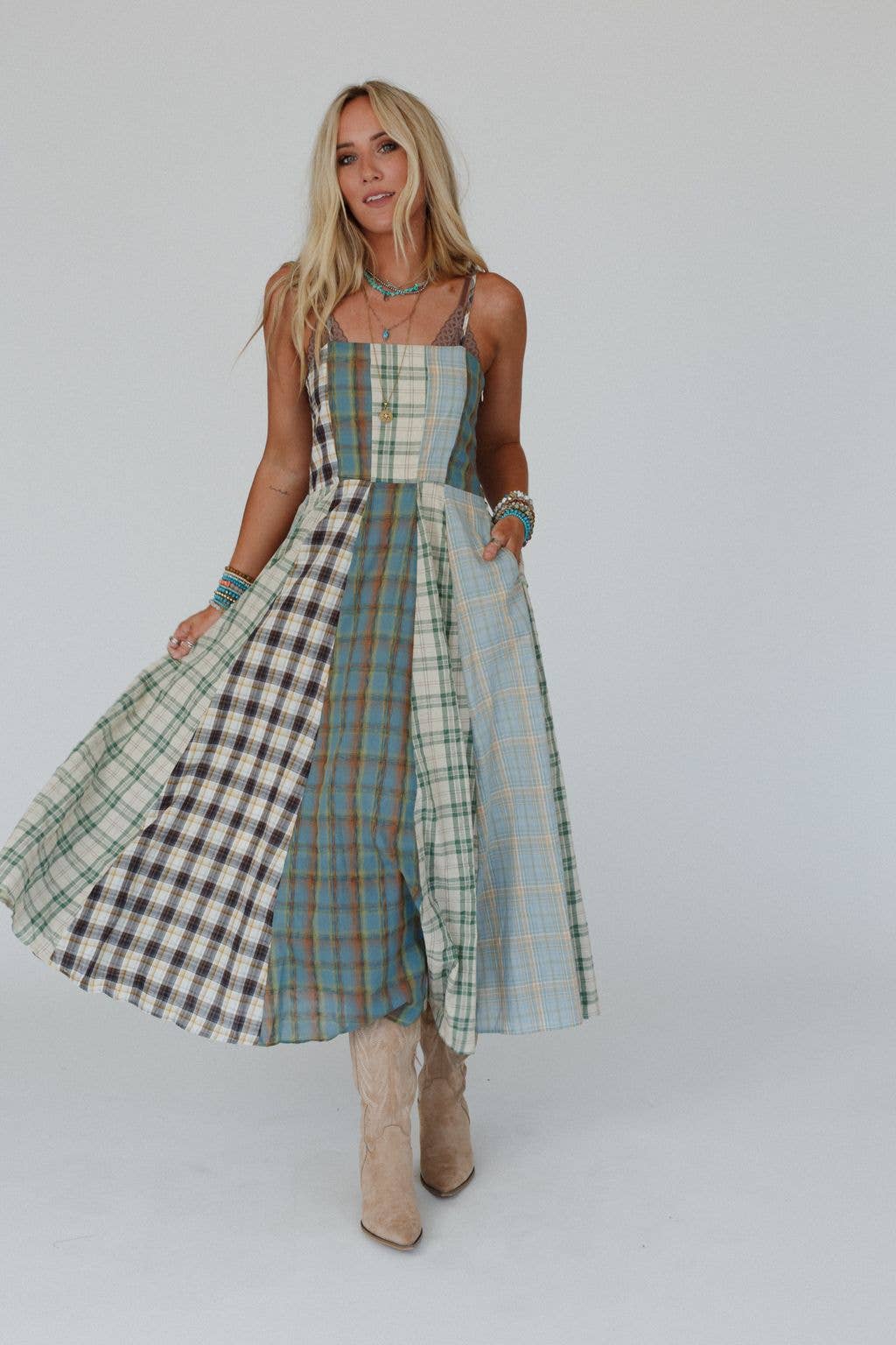 Western Charm Checkered Dress - Mint: M