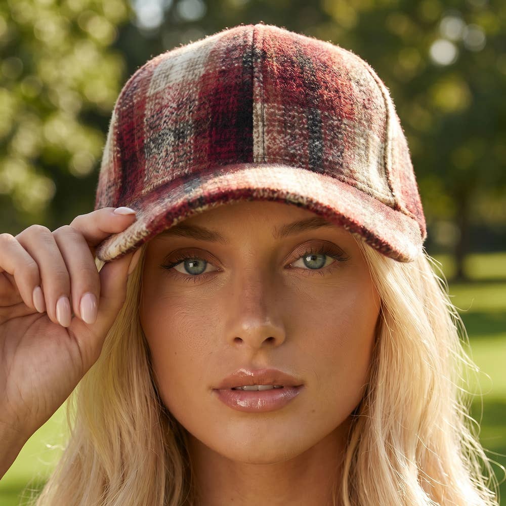 Plaid Curved Brim Cap:RD