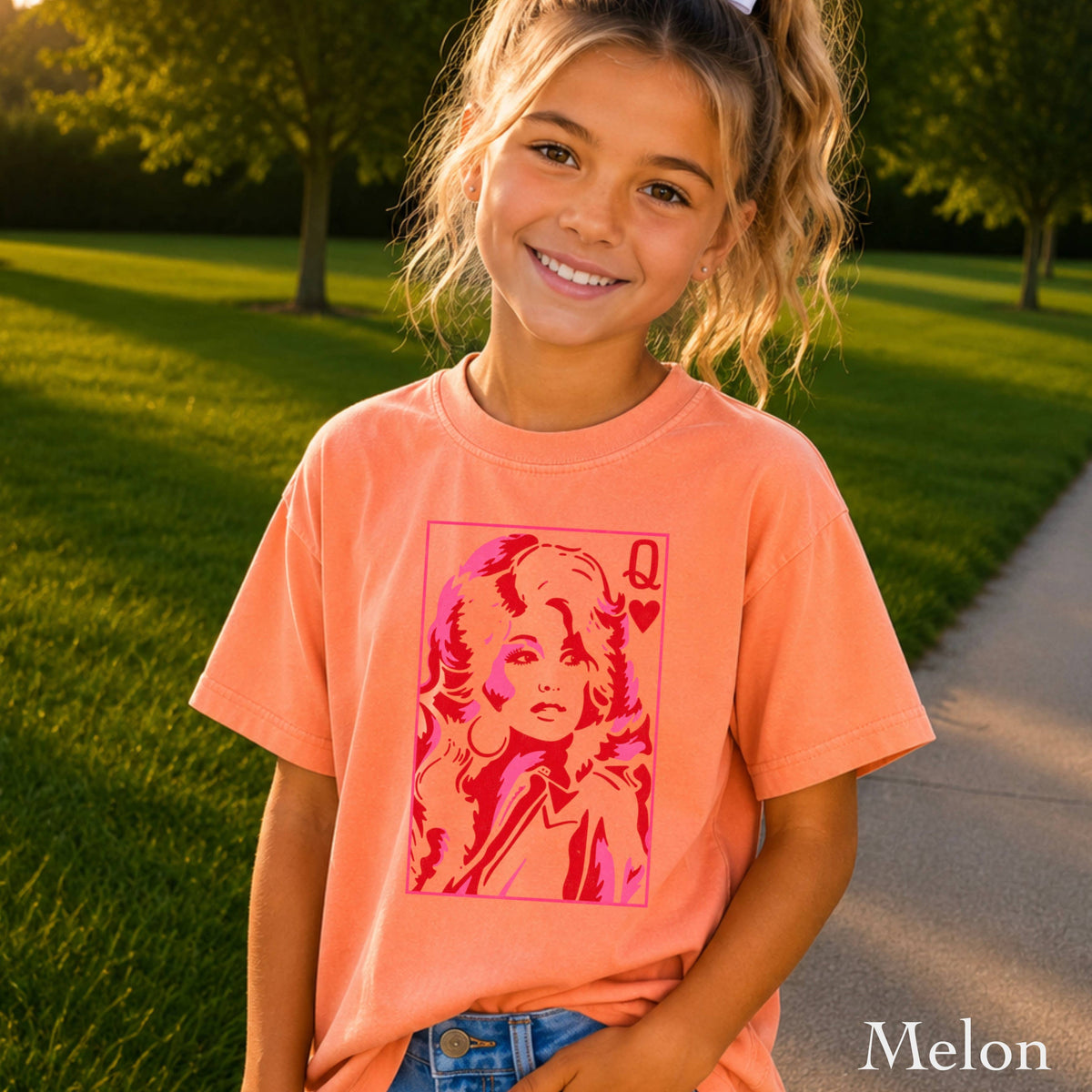 Doll Queen Of Hearts Youth Kids Comfort Color T-Shirt : Pepper / XL (18)