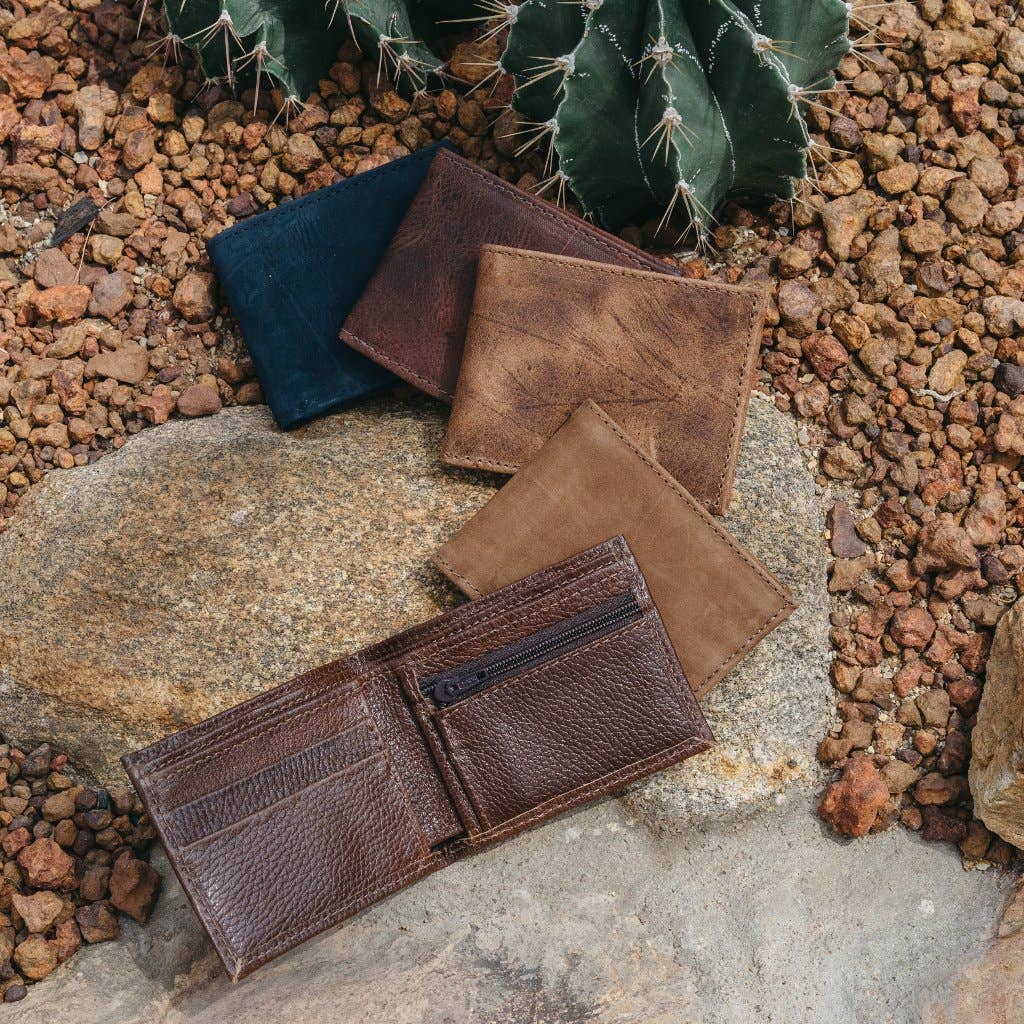 Leather Bifold Wallet: Brown