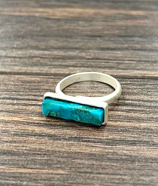 Bar Gemstone Ring