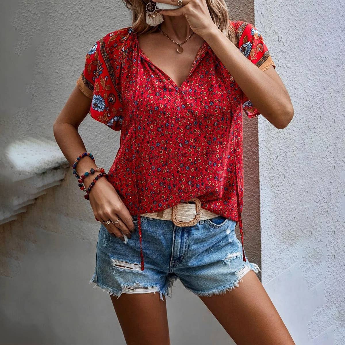 PRINTED V-NECK SHORT-SLEEVED LOOSE SHIRT
