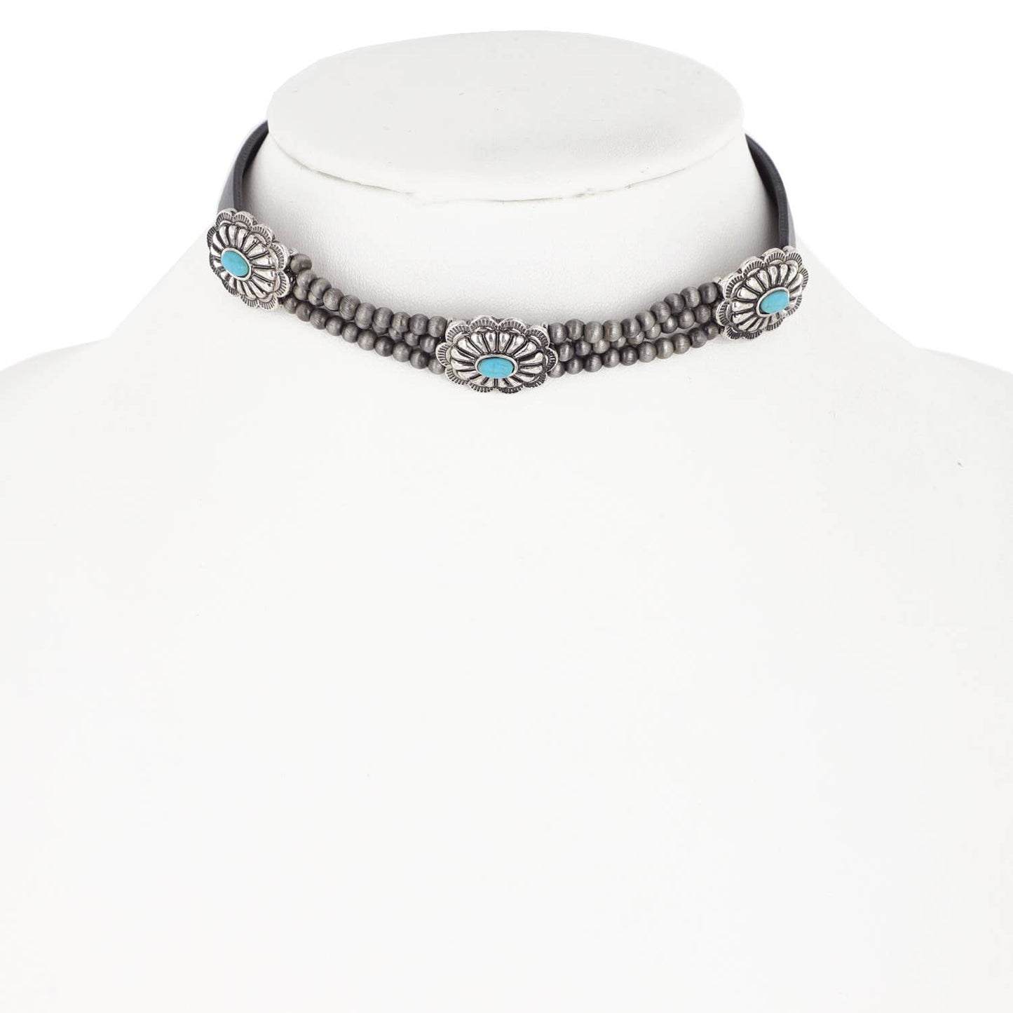 Concho Navajo Pearl Choker